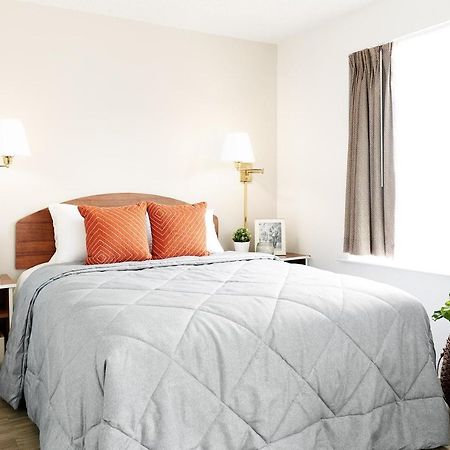 Intown Suites Extended Stay Уорнер-Робинс Экстерьер фото