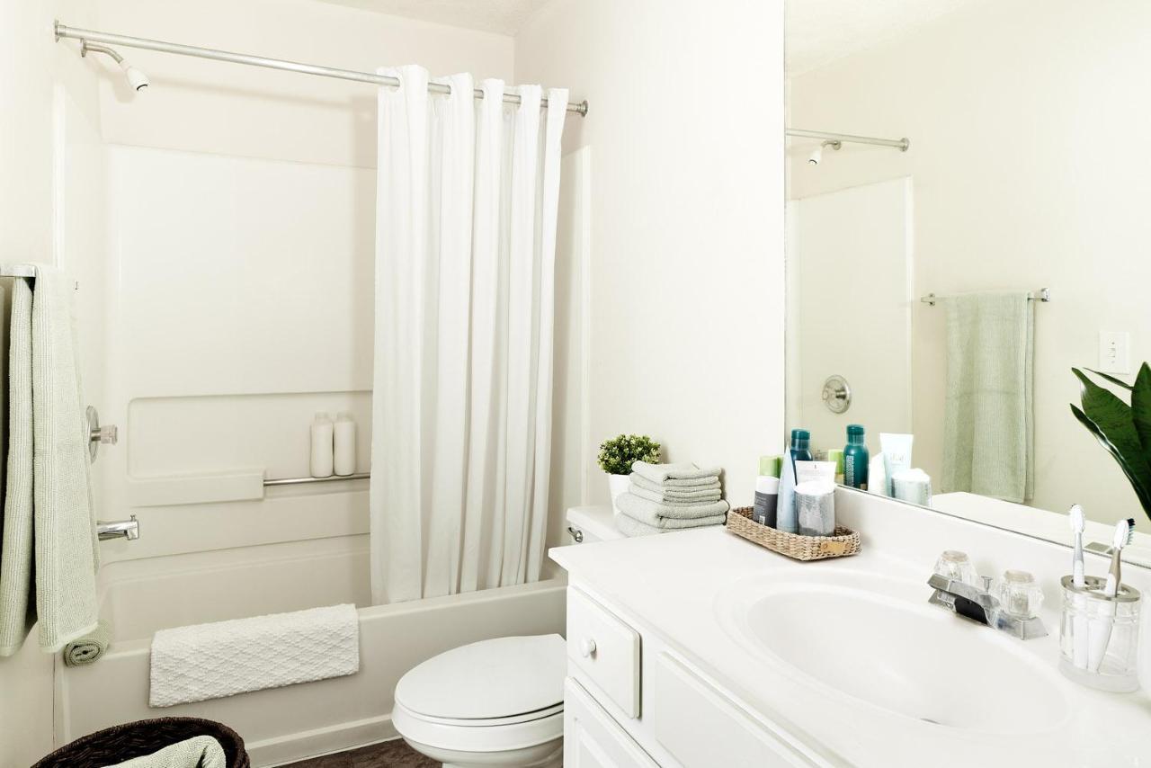 Intown Suites Extended Stay Уорнер-Робинс Экстерьер фото