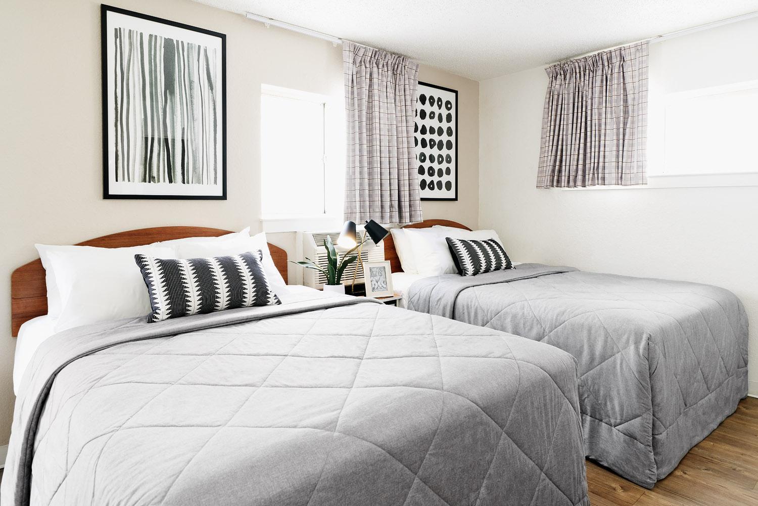 Intown Suites Extended Stay Уорнер-Робинс Экстерьер фото